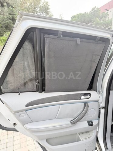 BMW X5 2003, 286,258 km - 4.4 l - Sumqayıt