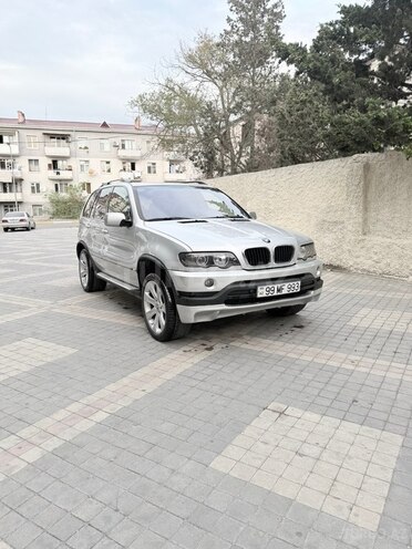 BMW X5 2003, 286,258 km - 4.4 l - Sumqayıt