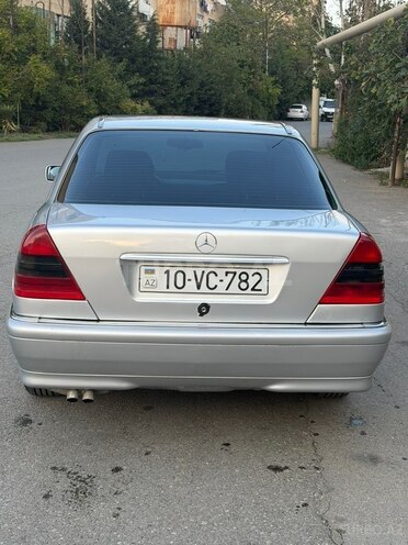 Mercedes C 220 1995, 420,000 km - 2.2 l - Bakı