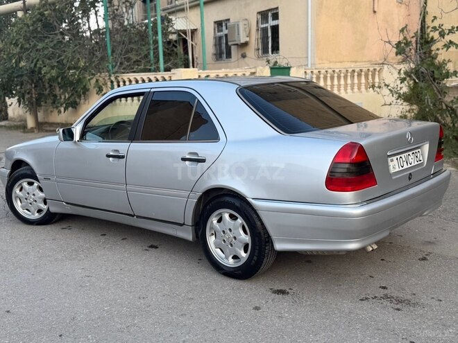 Mercedes C 220 1995, 420,000 km - 2.2 l - Bakı