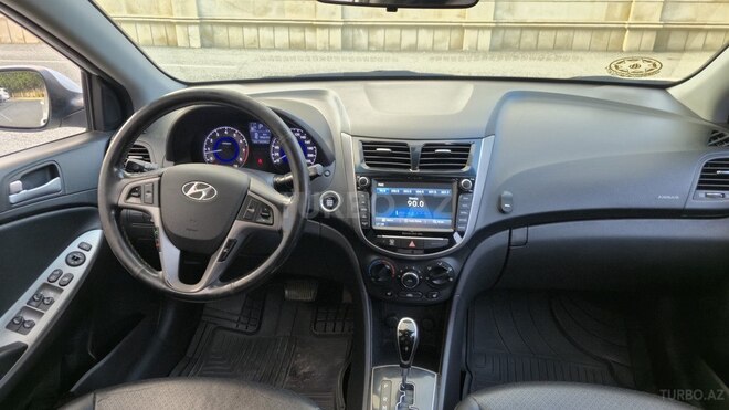 Hyundai Accent 2017, 165,000 km - 1.4 l - Bakı