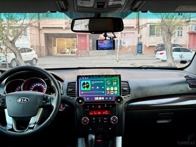 Kia Sorento 2011, 260,000 km - 2.2 l - Bakı