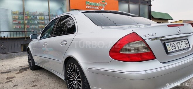 Mercedes E 320 4MATIC 2006, 332,264 km - 3.0 l - Bakı