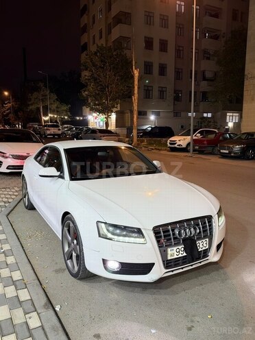 Audi S5 2009, 180,000 km - 4.2 l - Bakı