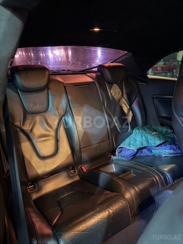 Audi S5 2009, 180,000 km - 4.2 l - Bakı