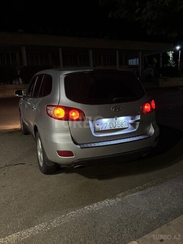 Hyundai Santa Fe 2008, 194,000 km - 2.0 л - Qazax