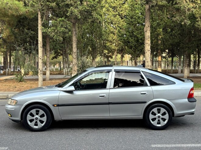 Opel Vectra 1998, 428,348 km - 2.0 л - Sumqayıt
