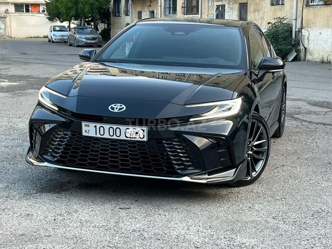 Toyota Camry 2025, 12,500 km - 2.0 l - Bakı