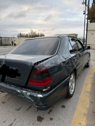 Mercedes C 220 1999, 532,441 km - 2.2 л - Bakı