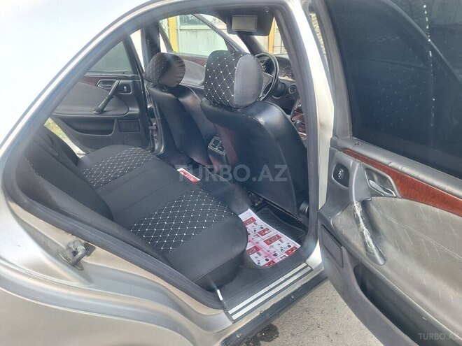 Mercedes E 290 1997, 571,258 km - 2.9 l - Şəki