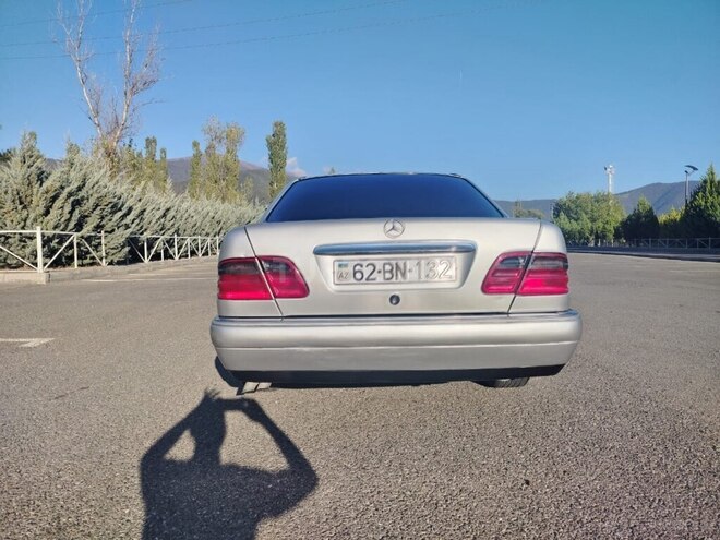 Mercedes E 290 1997, 571,258 km - 2.9 l - Şəki