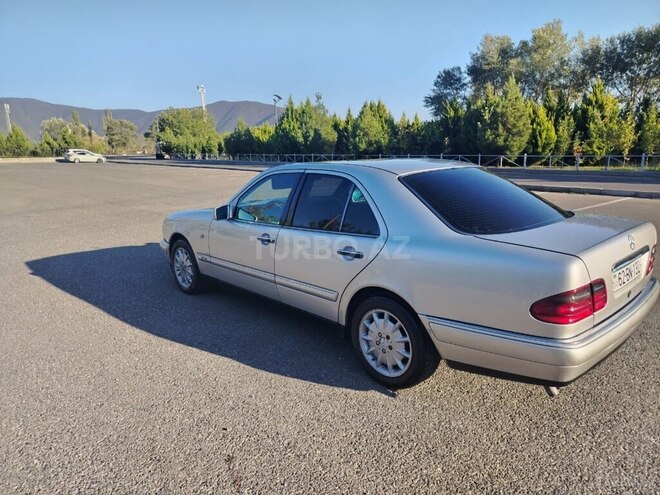 Mercedes E 290 1997, 571,258 km - 2.9 l - Şəki