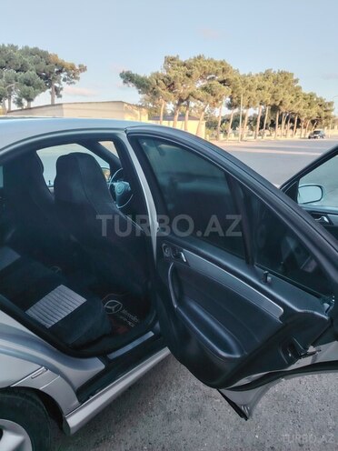 Mercedes C 230 2005, 439,000 km - 2.5 l - Bakı