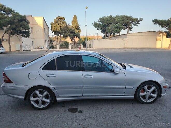 Mercedes C 230 2005, 439,000 km - 2.5 l - Bakı