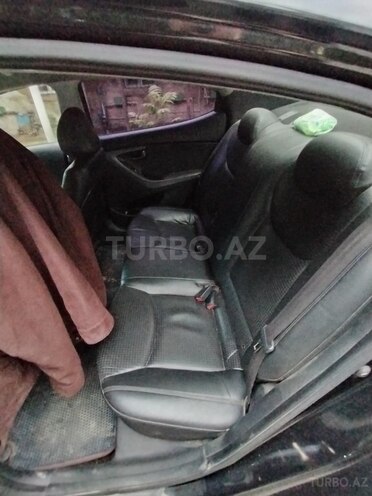 Hyundai Avante 2013, 282,000 km - 1.6 l - Bakı