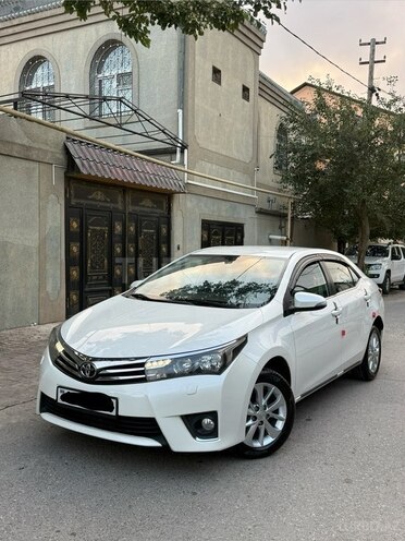 Toyota Corolla 2014, 168,000 km - 1.6 л - Bakı
