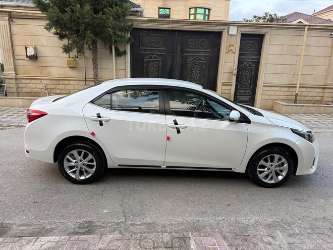Toyota Corolla 2014, 168,000 km - 1.6 л - Bakı