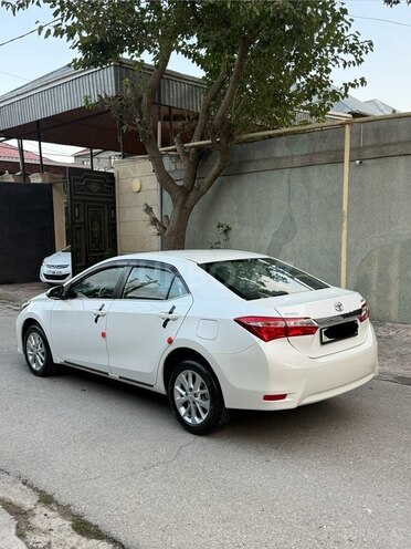 Toyota Corolla 2014, 168,000 km - 1.6 л - Bakı