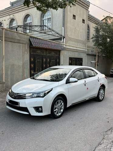 Toyota Corolla 2014, 168,000 km - 1.6 л - Bakı