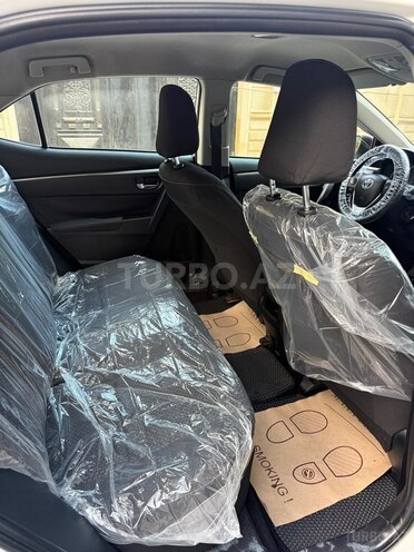 Toyota Corolla 2014, 168,000 km - 1.6 л - Bakı