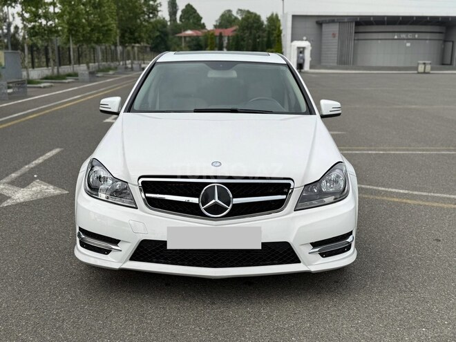 Mercedes C 250 2014, 197,000 km - 1.8 л - Bakı