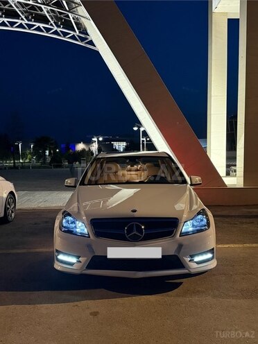 Mercedes C 250 2014, 197,000 km - 1.8 л - Bakı