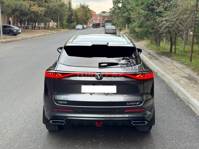 Changan  2025, 17,500 km - 1.5 l - Bakı