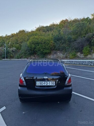 Kia Rio 2008, 242,300 km - 1.4 l - Şəki