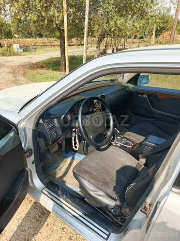 Mercedes C 220 1993, 344,899 km - 2.2 l - Biləsuvar