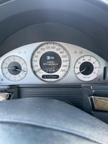 Mercedes E 350 2006, 270,038 km - 3.5 л - Qəbələ