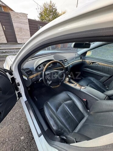 Mercedes E 350 2006, 270,038 km - 3.5 л - Qəbələ