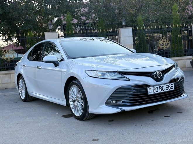 Toyota Camry 2018, 189,895 km - 2.5 л - Tovuz