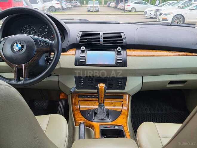 BMW X5 2001, 319,000 km - 4.4 l - Quba