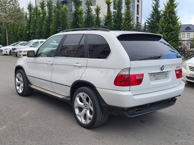 BMW X5 2001, 319,000 km - 4.4 l - Quba