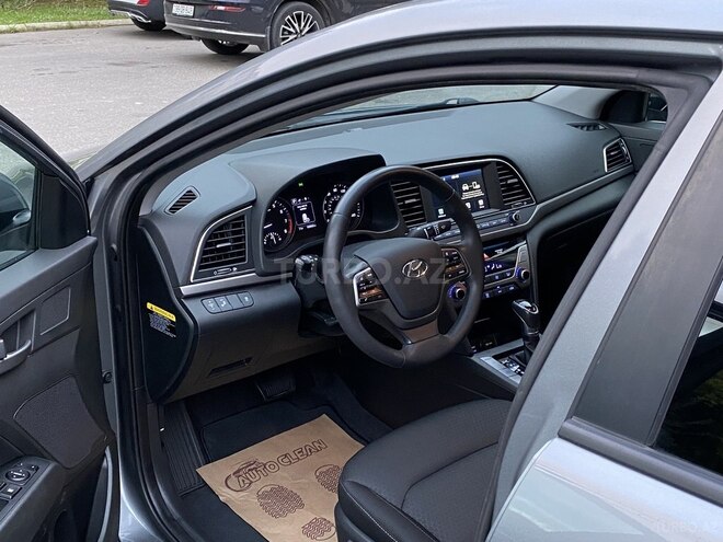 Hyundai Elantra 2017, 126,257 km - 2.0 l - Bakı