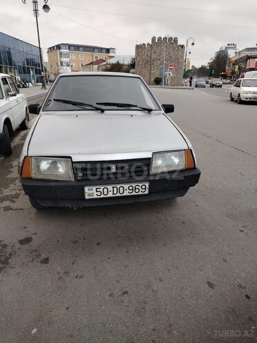 LADA (VAZ) 21099 1997, 300,000 km - 1.5 l - Quba