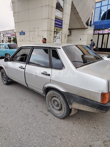LADA (VAZ) 21099 1997, 300,000 km - 1.5 l - Quba