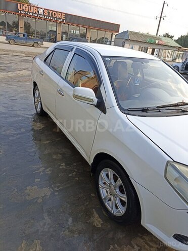 Geely MK 2011, 452,365 km - 1.5 л - Salyan