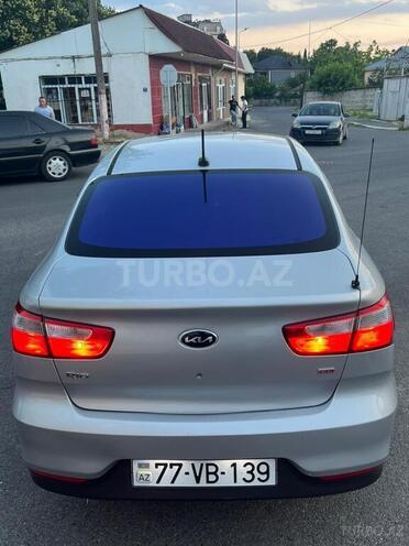Kia Rio 2015, 163,000 km - 1.6 л - Göyçay