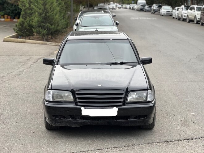 Mercedes C 240 2000, 245,000 km - 2.4 l - Sumqayıt