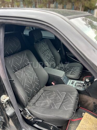 Mercedes C 240 2000, 245,000 km - 2.4 l - Sumqayıt
