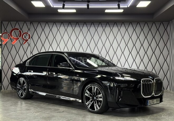 BMW 740 2025, 6,000 km - 3.0 l - Bakı