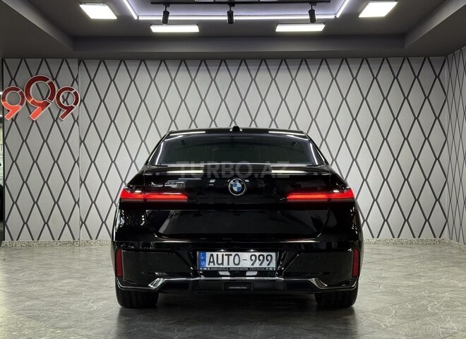 BMW 740 2025, 6,000 km - 3.0 l - Bakı