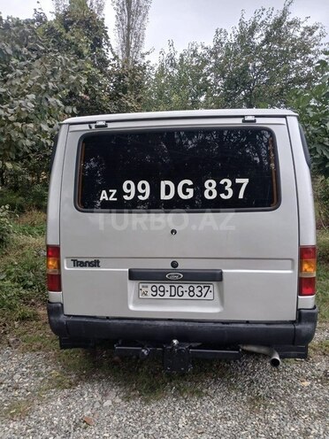 Ford Transit 1998, 540,345 km - 2.5 l - Quba