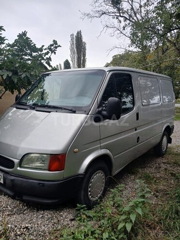 Ford Transit 1998, 540,345 km - 2.5 l - Quba