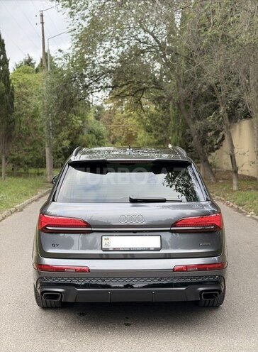 Audi Q7 2025, 27,500 km - 2.0 l - Bakı