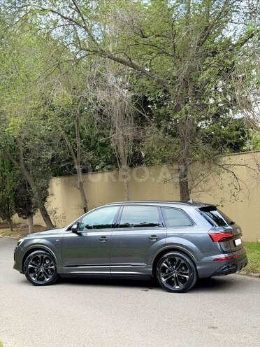 Audi Q7 2025, 27,500 km - 2.0 l - Bakı