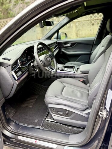 Audi Q7 2025, 27,500 km - 2.0 l - Bakı