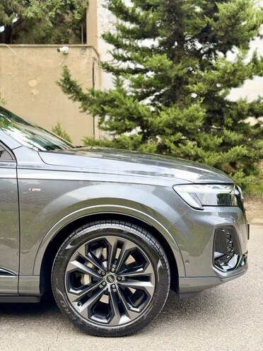 Audi Q7 2025, 27,500 km - 2.0 l - Bakı