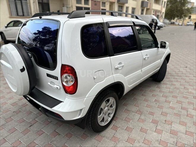 Chevrolet Niva 2011, 150,000 km - 1.7 л - Bakı